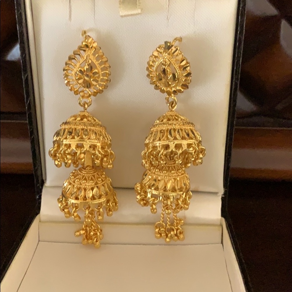 Indian jhumkas